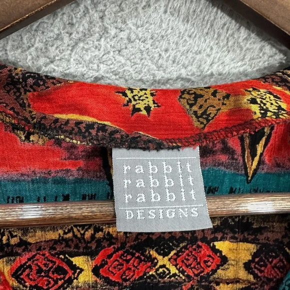 Rabbit Rabbit Rabbit designs top womens 14P red geometric art to wear up vtg - Picture 3 of 6